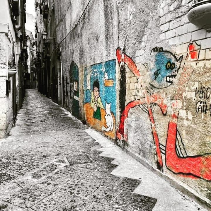 Amalfitani Salerno Centro Bed & Breakfast Bagian luar foto