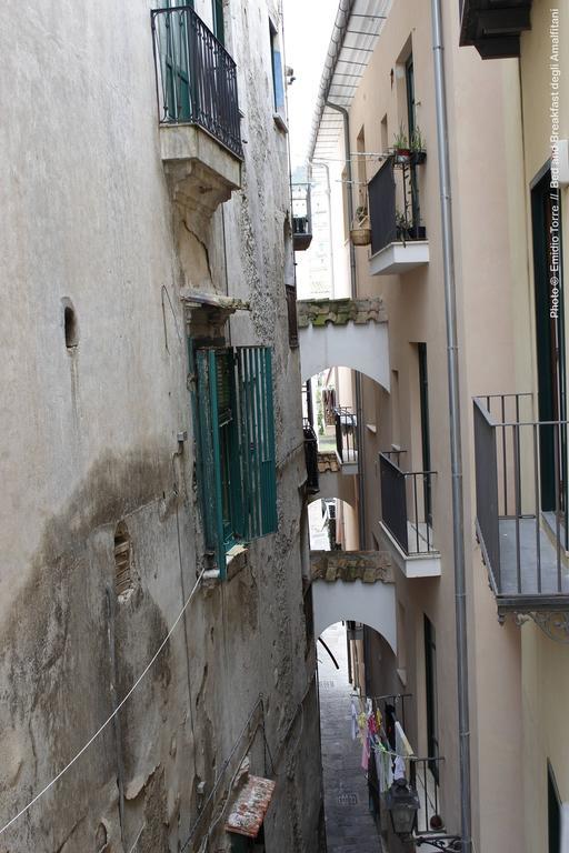Amalfitani Salerno Centro Bed & Breakfast Bagian luar foto